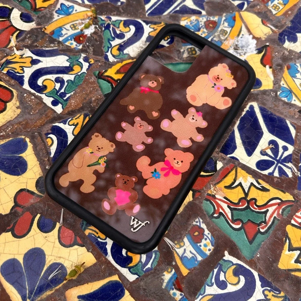 Bundle of 4 Wildfox iPhone Cases